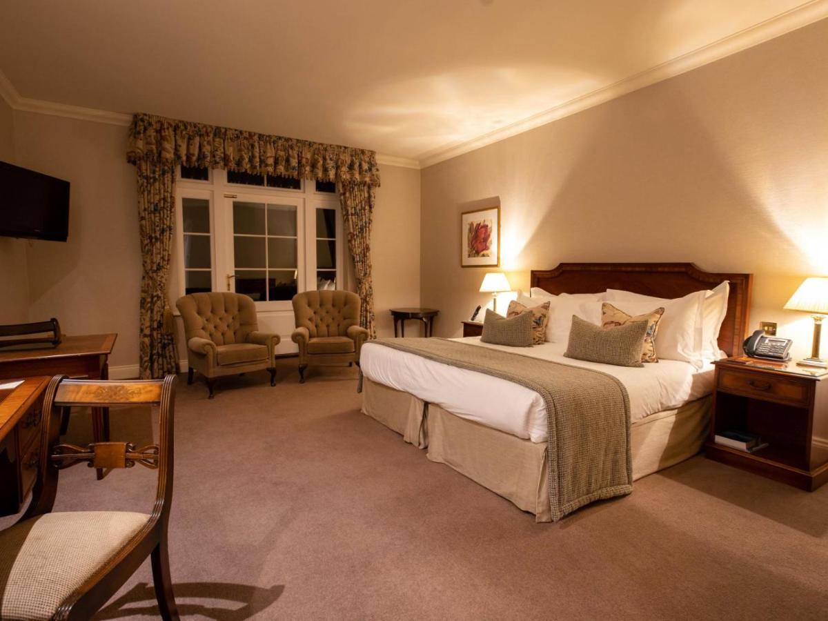 Luton Hoo Hotel, Golf And Spa Bagian luar foto