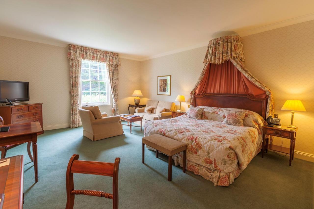 Luton Hoo Hotel, Golf And Spa Bagian luar foto