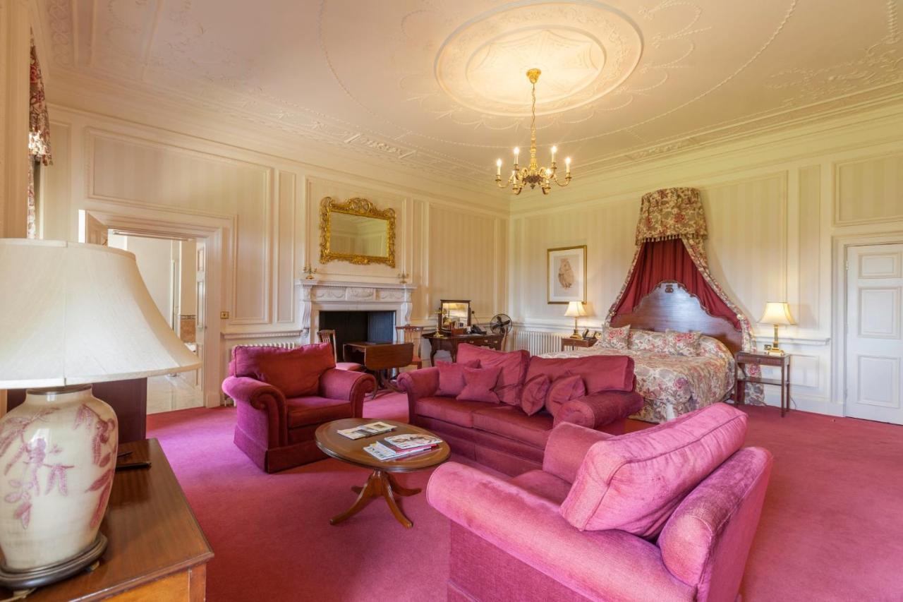Luton Hoo Hotel, Golf And Spa Bagian luar foto The Drawing Room